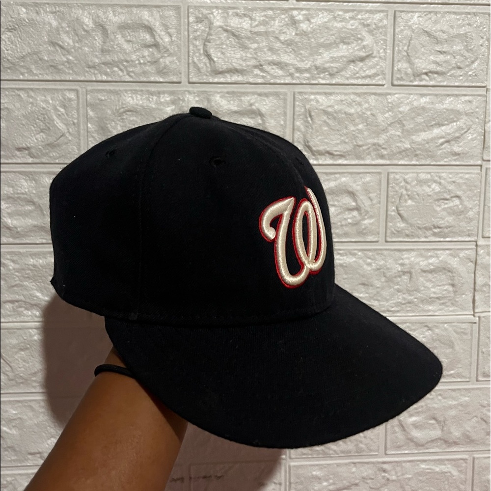 Hat - Picture 2 of 3